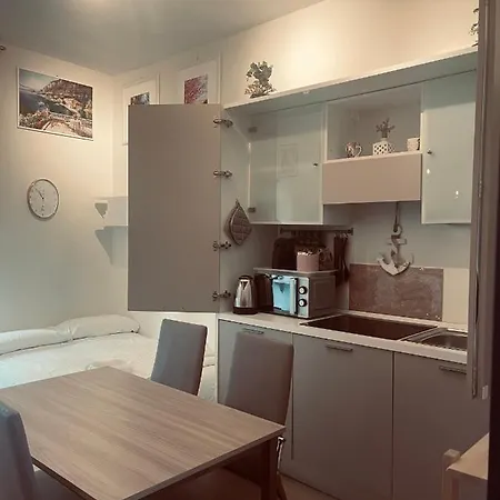 Futura Exclusive 4 Барі