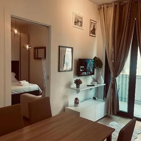 Futura Exclusive 4 Apartment *
