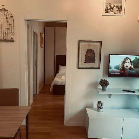 Futura Exclusive 4 Apartment Bari