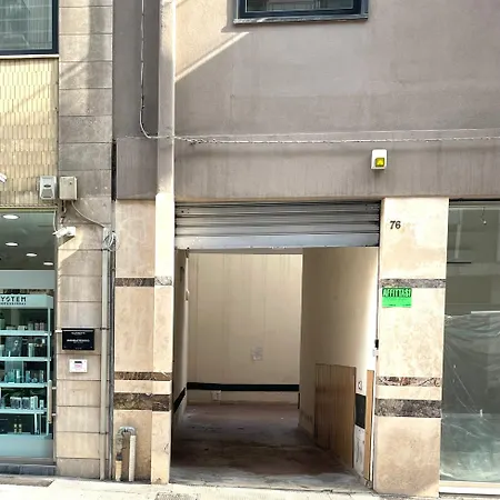 Futura Exclusive 4 *